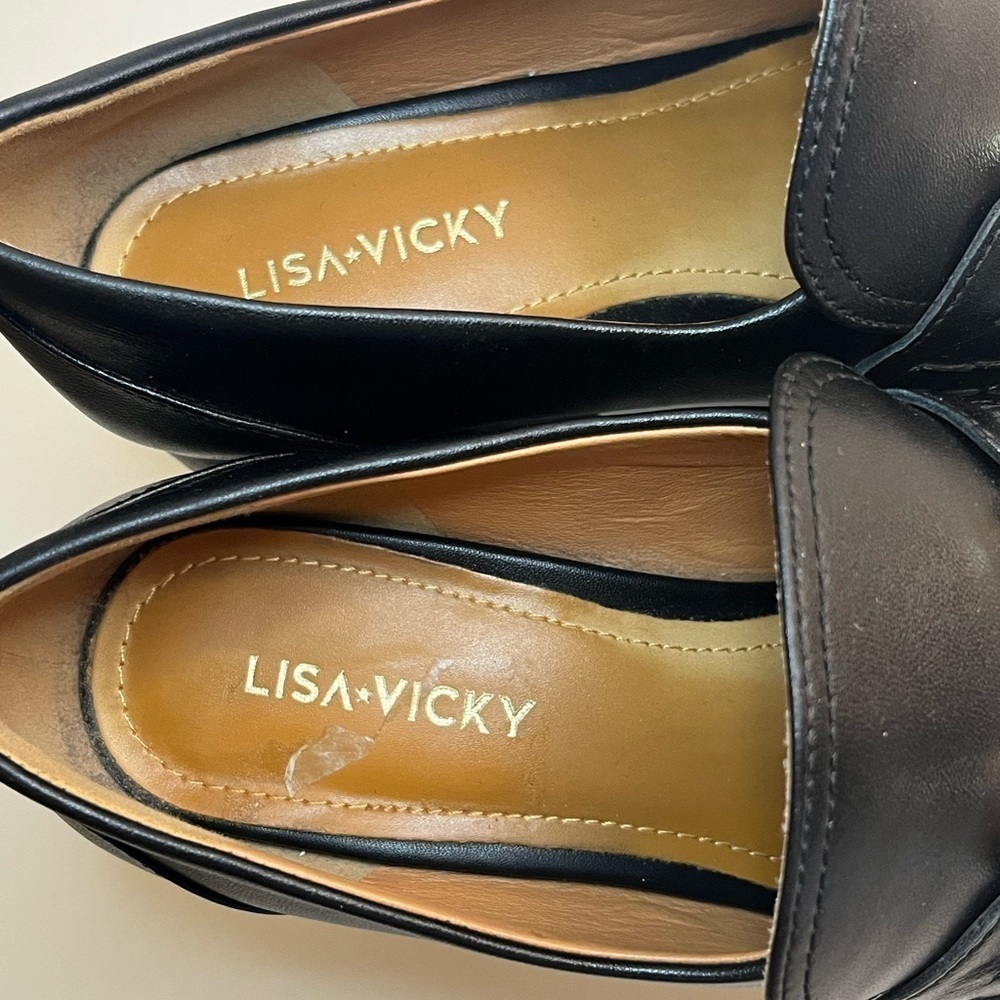 Lisa Vicky NOW Platform Loafer Pumps Black & Gold Medallion, Block Heel, Size 8 - Picture 11 of 16